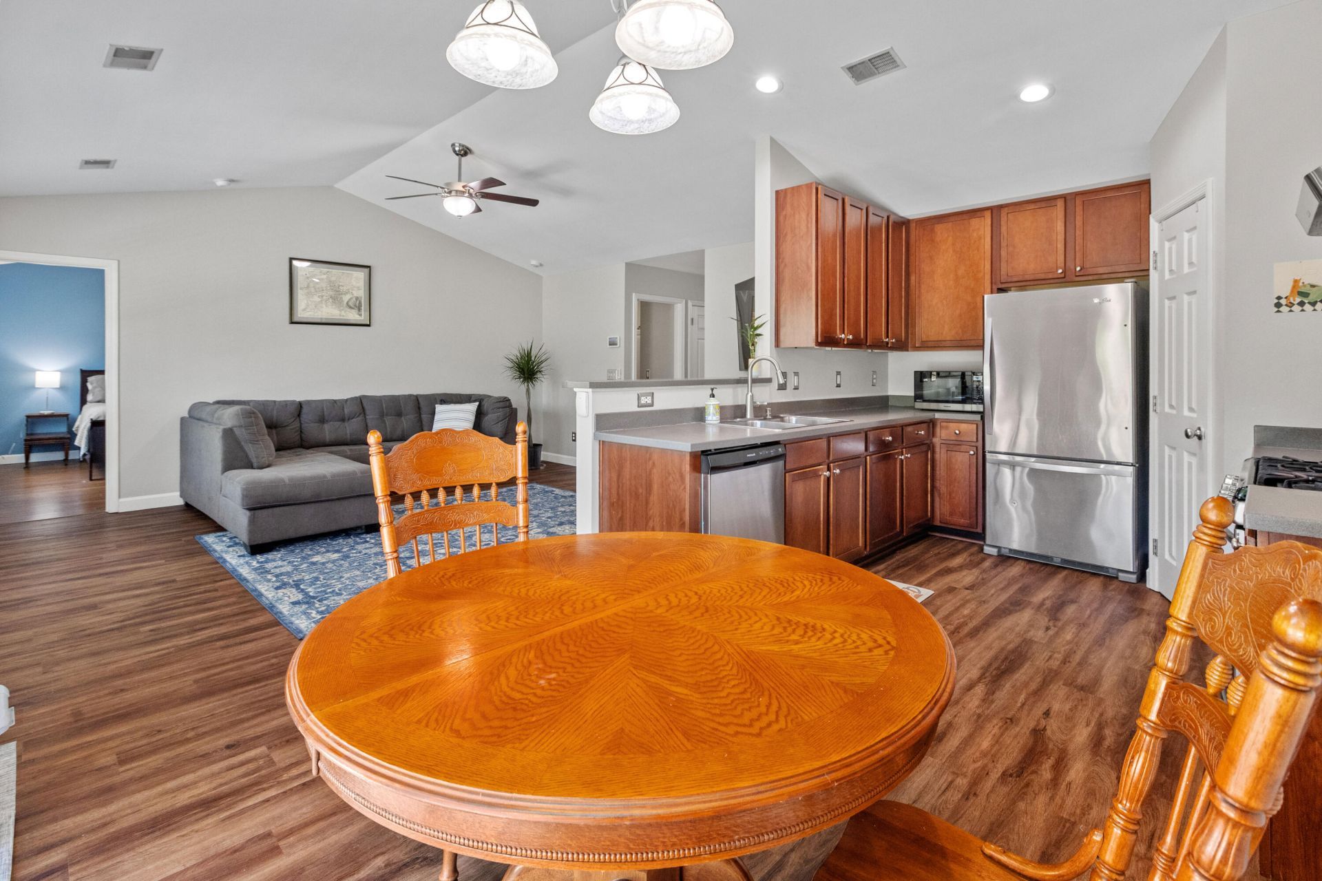 207 Sparkleberry Lane Photo 9