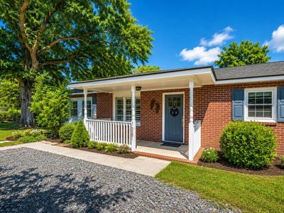 1281 Pickett Street, Charleston, SC 29412