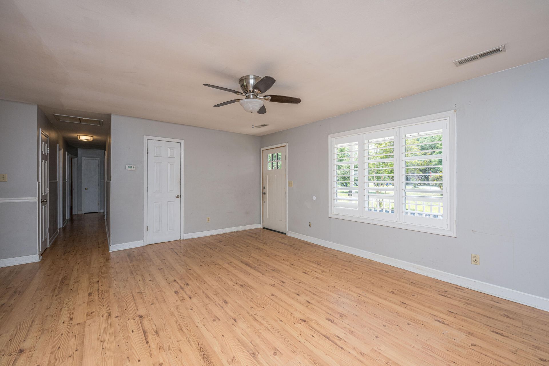 1281 Pickett Street Photo 16