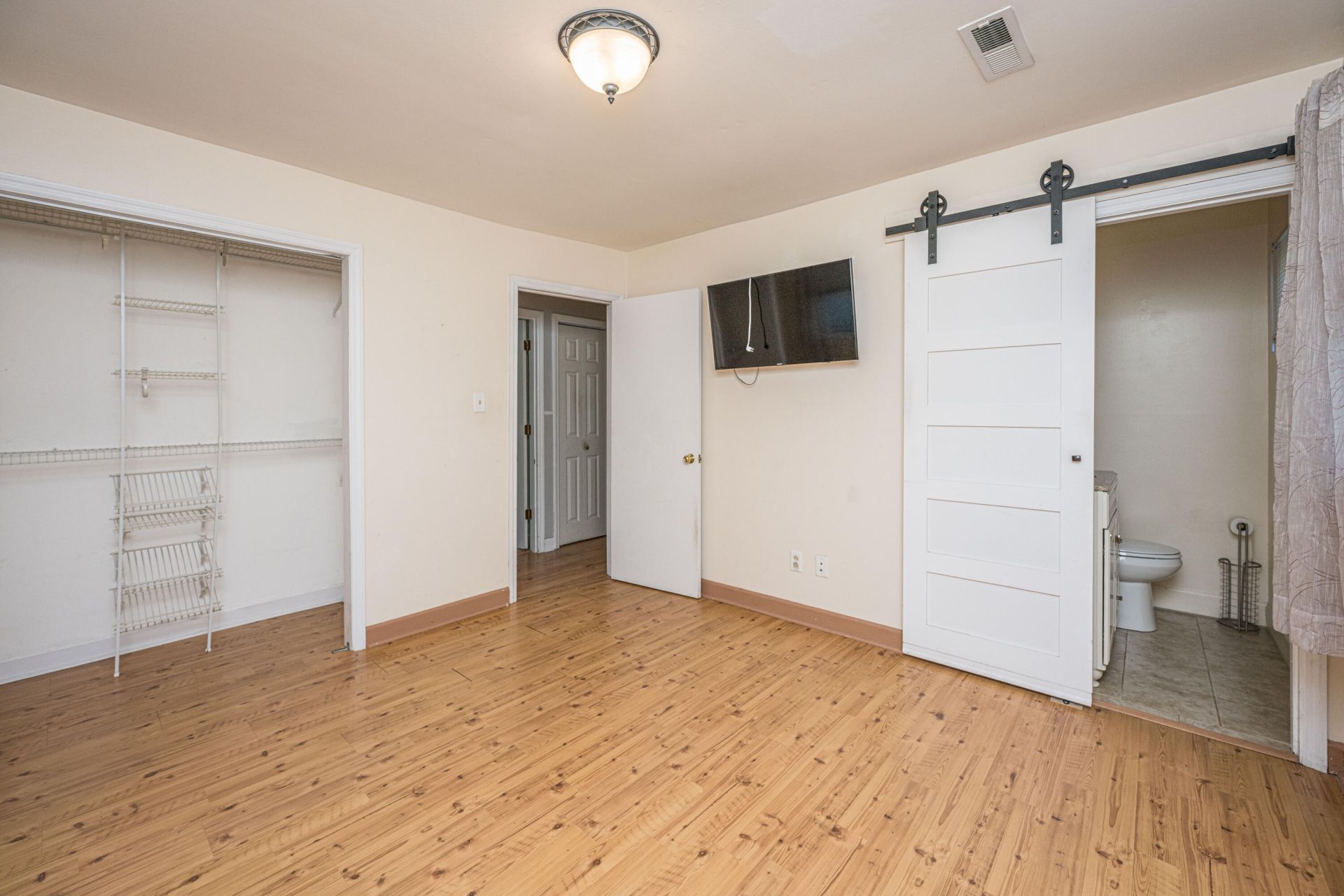 1281 Pickett Street Photo 25