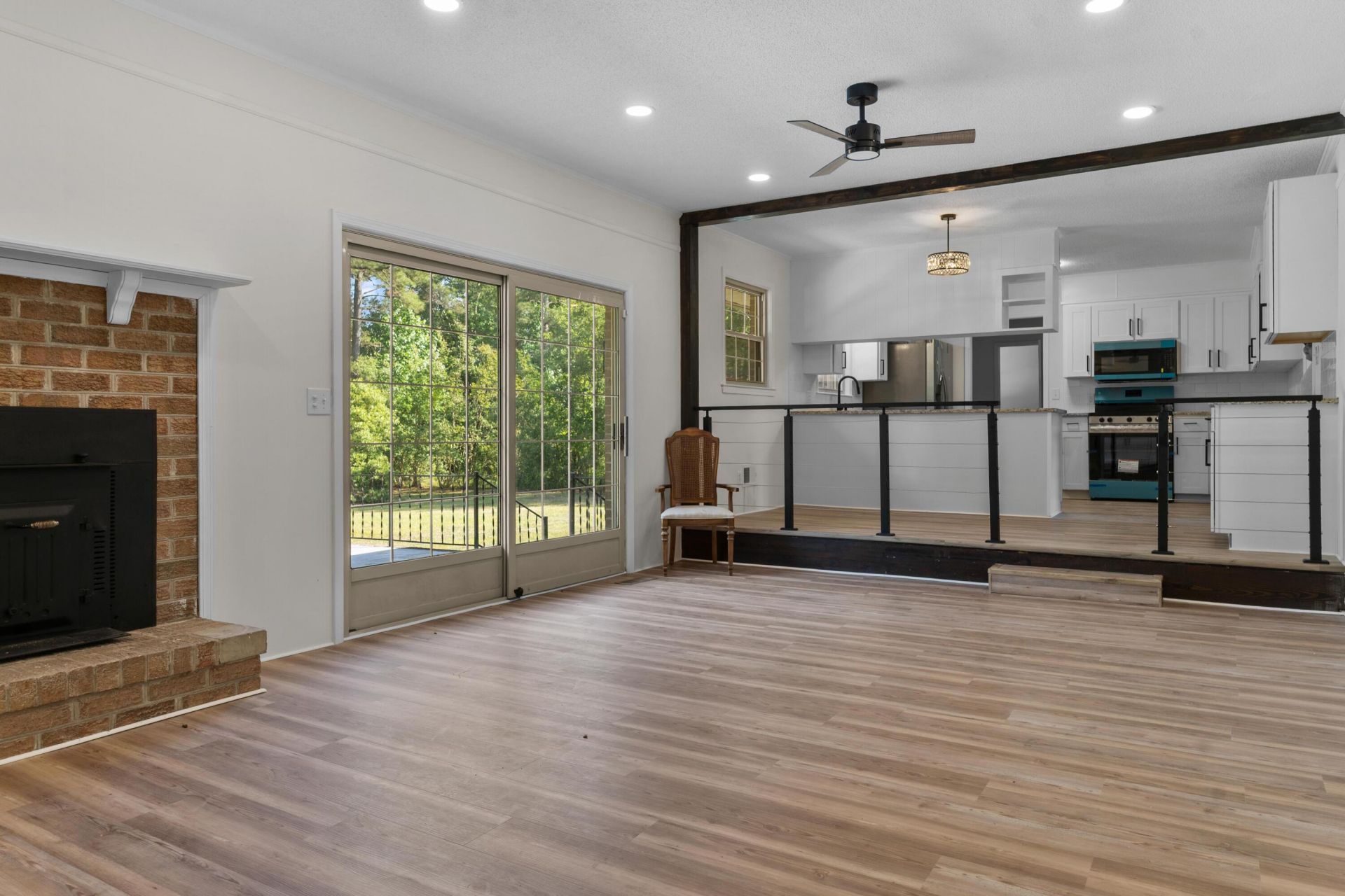 392 Fanfare Lane Photo 11
