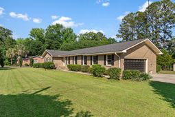 392 Fanfare Lane photo 4