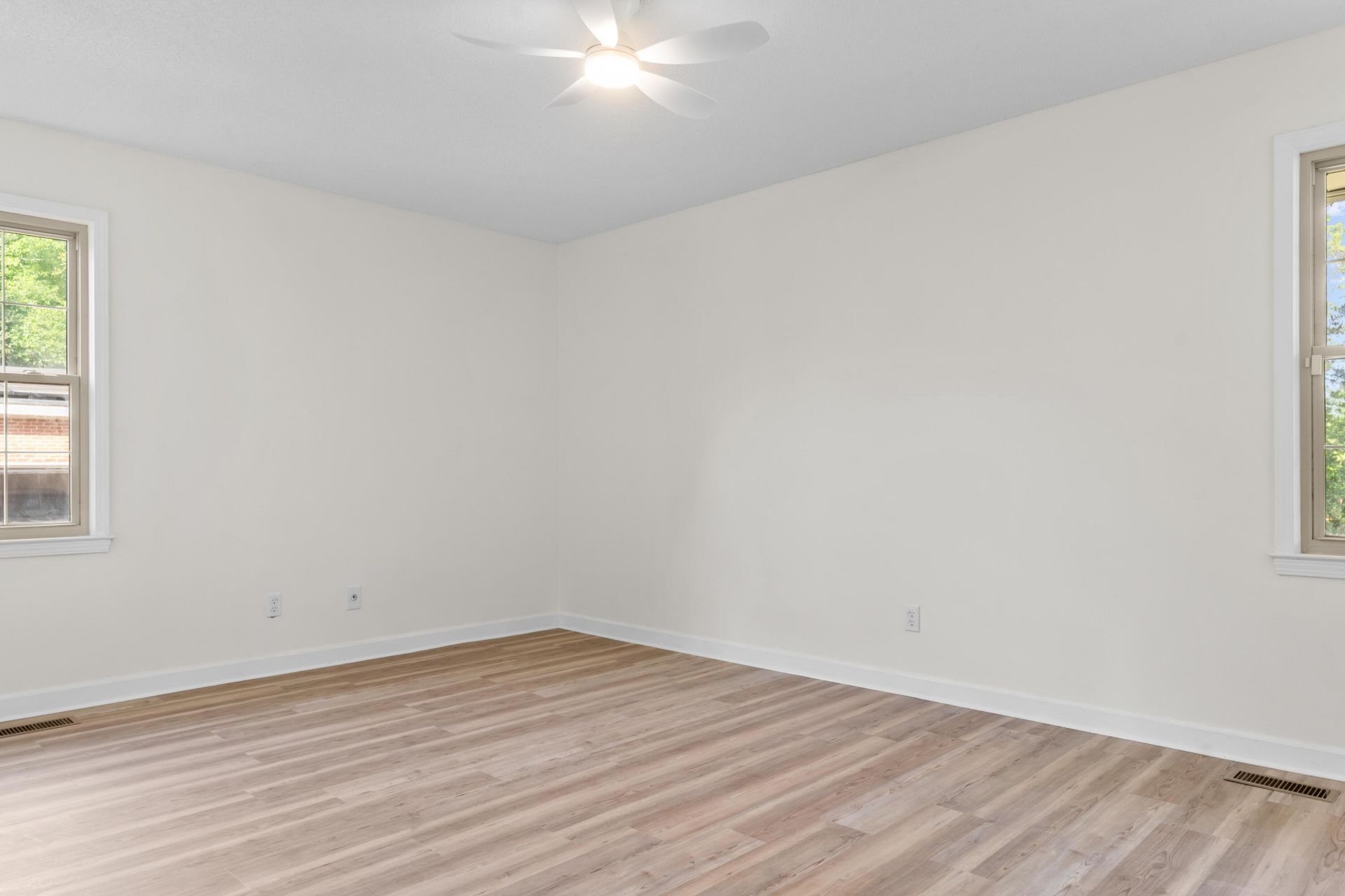 392 Fanfare Lane Photo 20