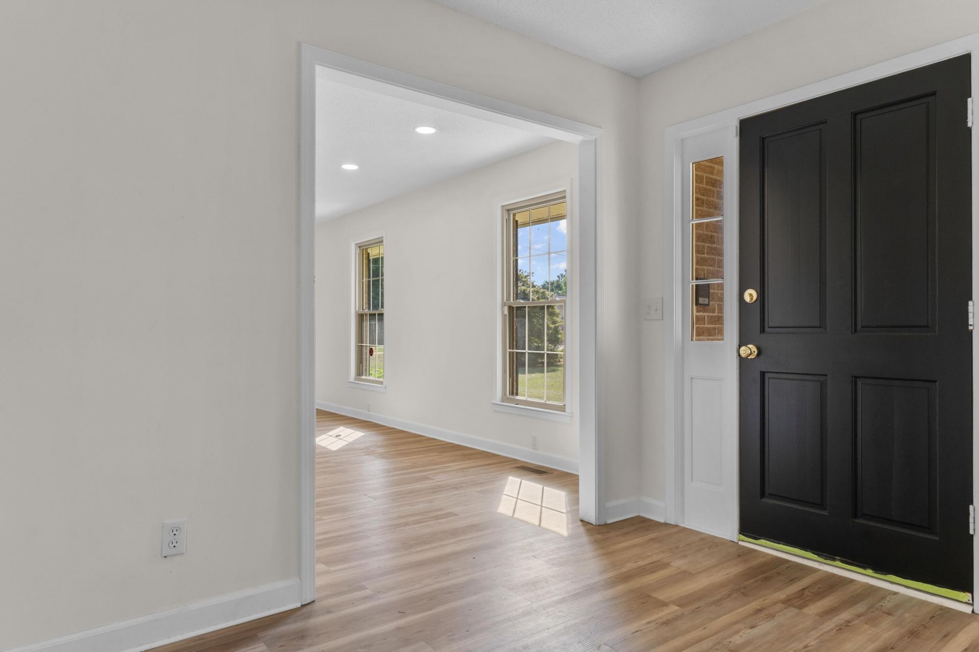 392 Fanfare Lane Photo 7