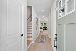 954 Channing Street photo 4