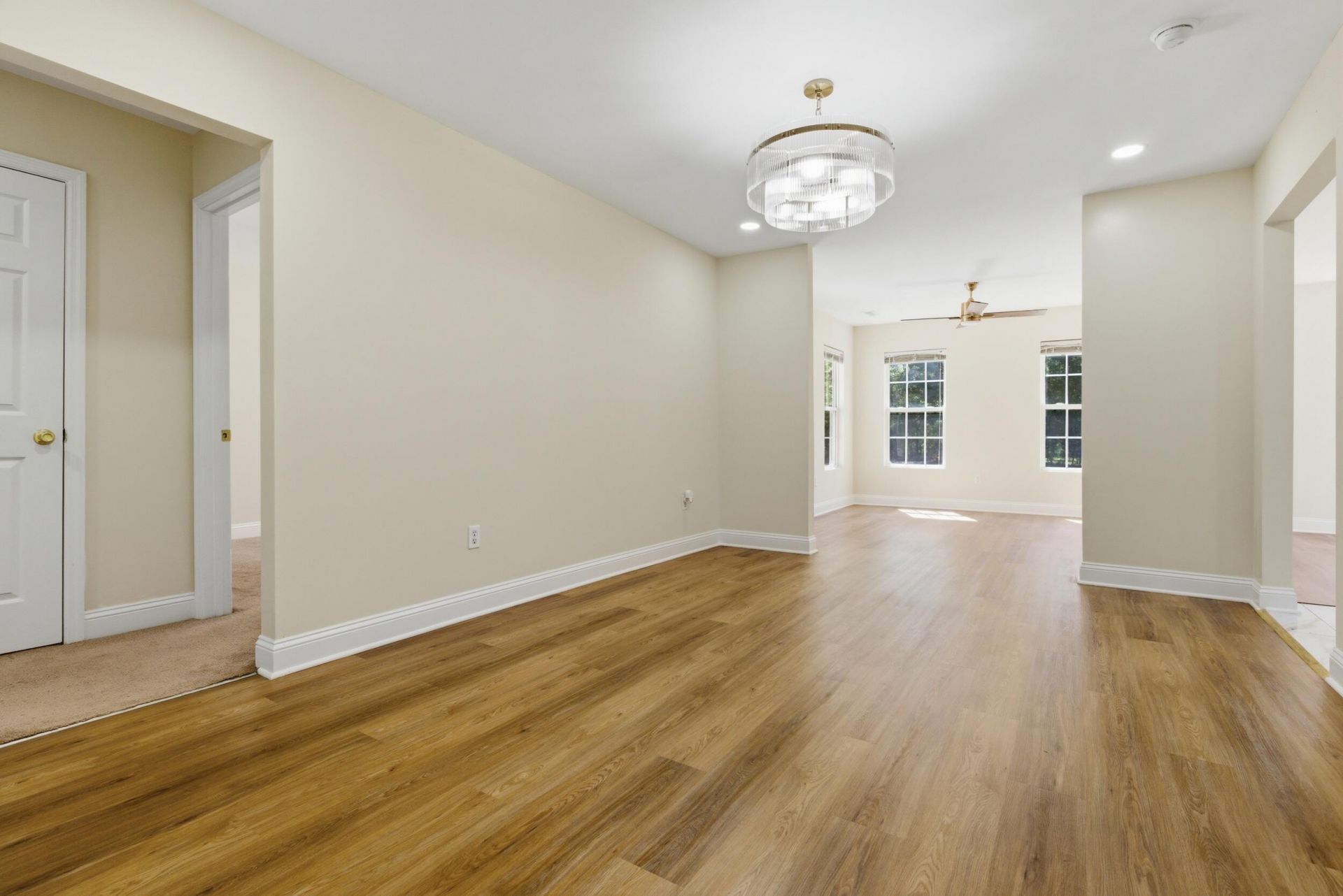 956 Saint Matthews Road Photo 10