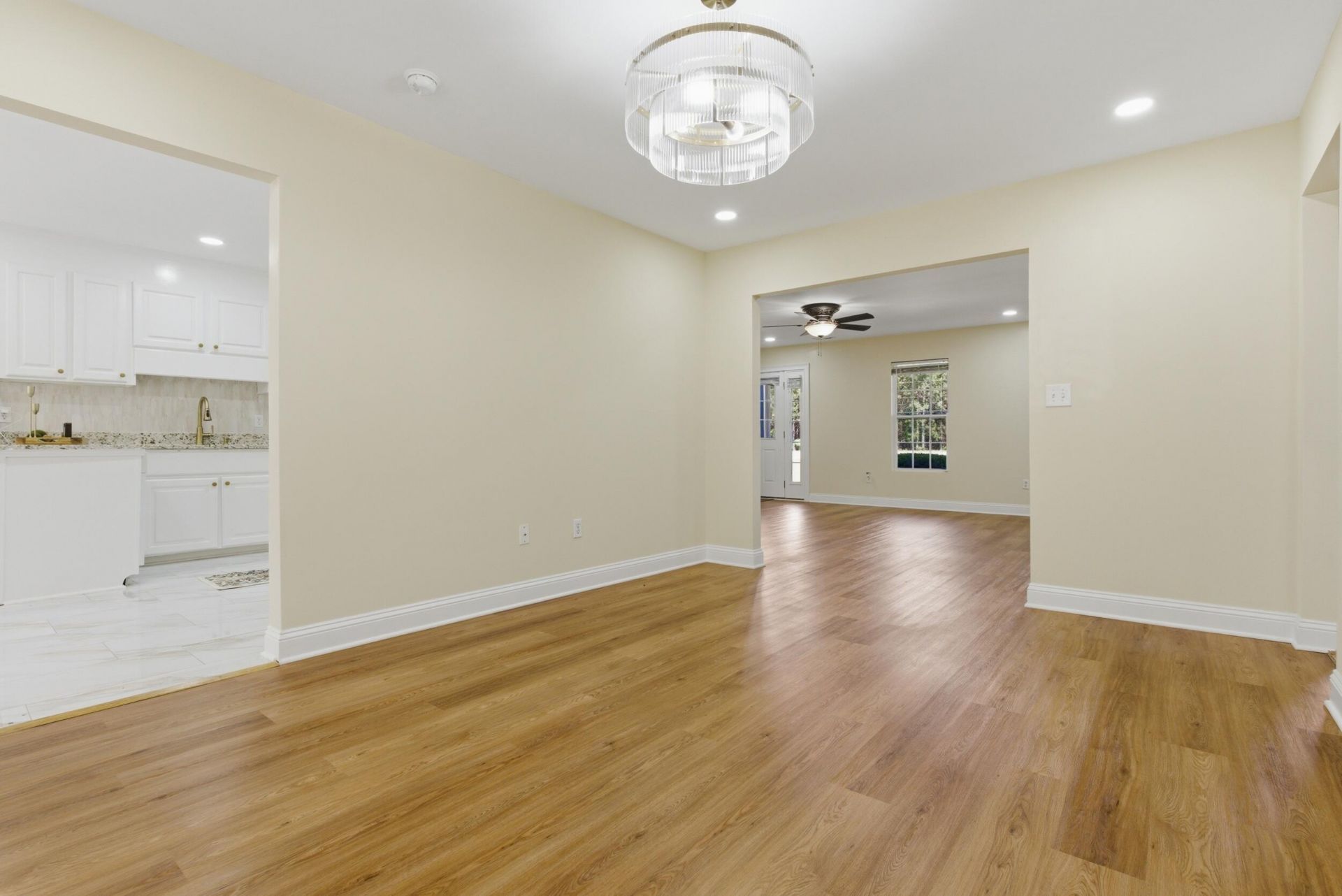 956 Saint Matthews Road Photo 11