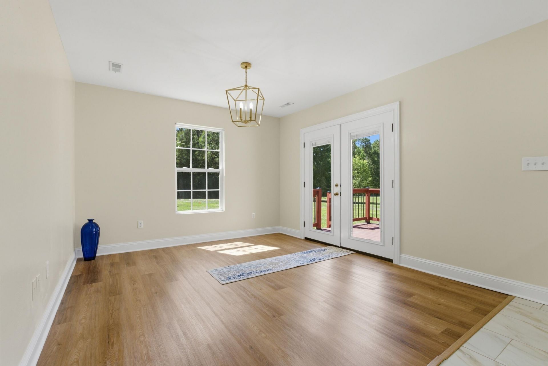 956 Saint Matthews Road Photo 16