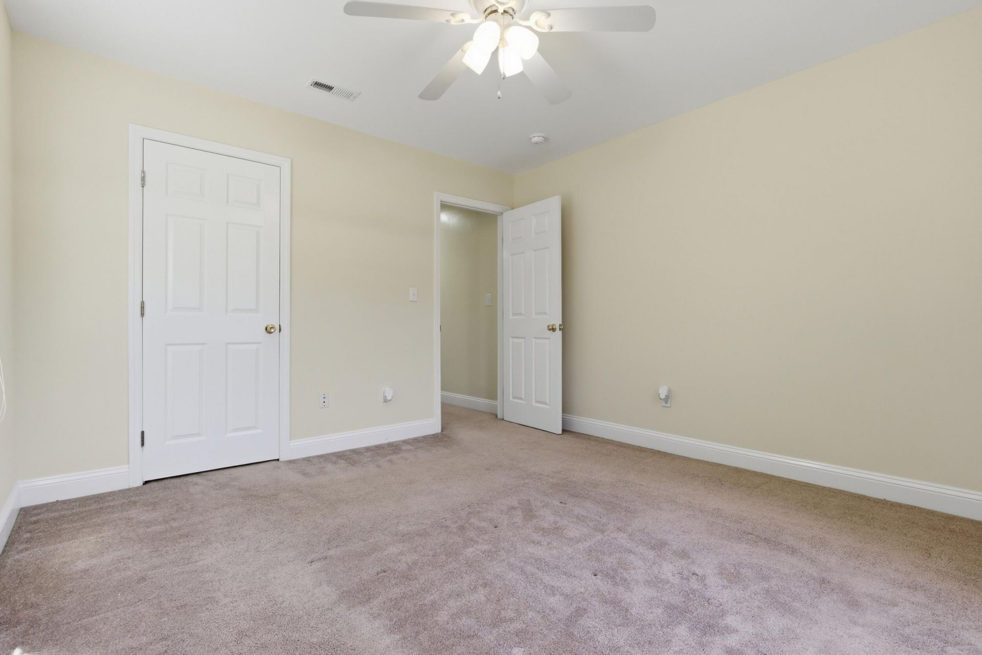 956 Saint Matthews Road Photo 30