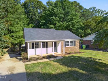 7604 Longstreet Drive, Raleigh, NC 27615