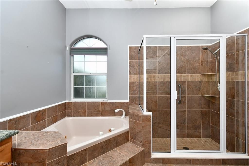 2313 SW 53rd Ter, Cape Coral, FL 33914 Photo