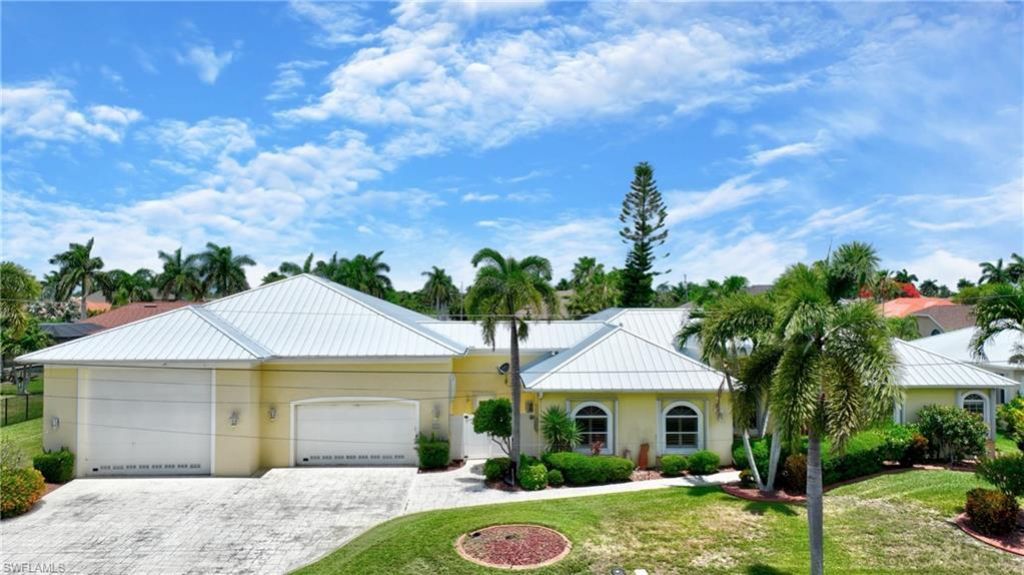 2313 SW 53rd Ter, Cape Coral, FL 33914 Photo