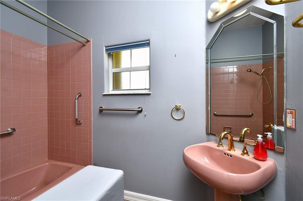 2313 SW 53rd Ter, Cape Coral, FL 33914 Photo