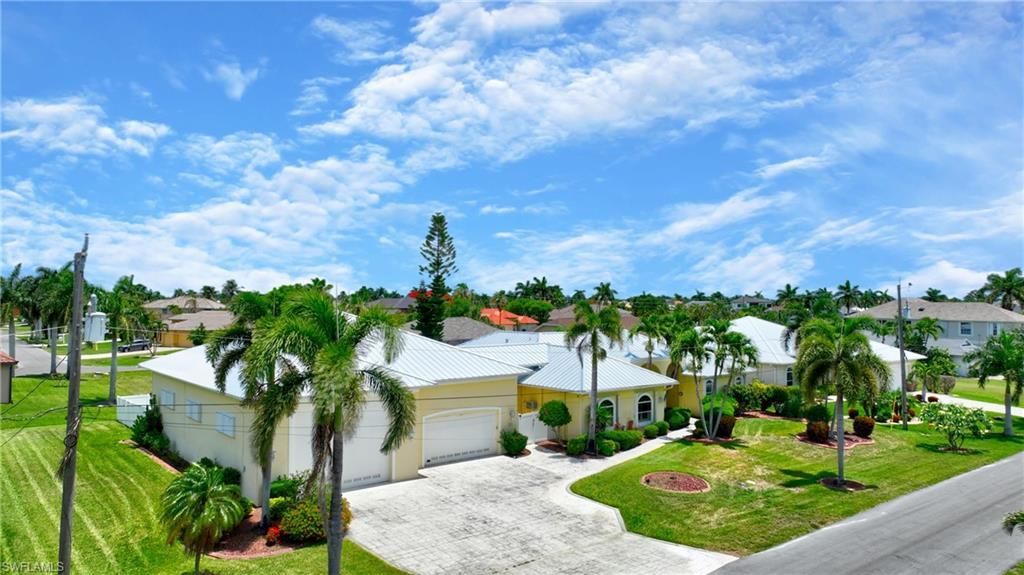 2313 SW 53rd Ter, Cape Coral, FL 33914 Photo