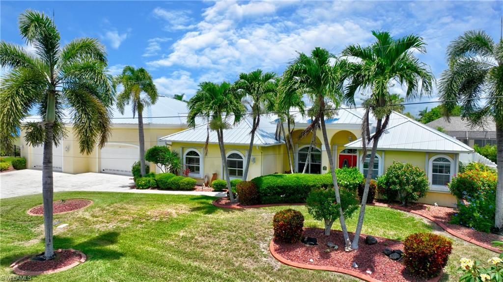 2313 SW 53rd Ter, Cape Coral, FL 33914 Photo