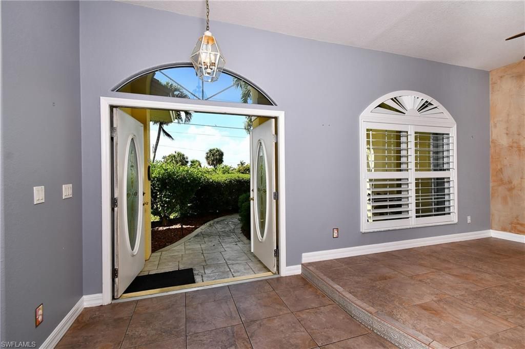 2313 SW 53rd Ter, Cape Coral, FL 33914 Photo