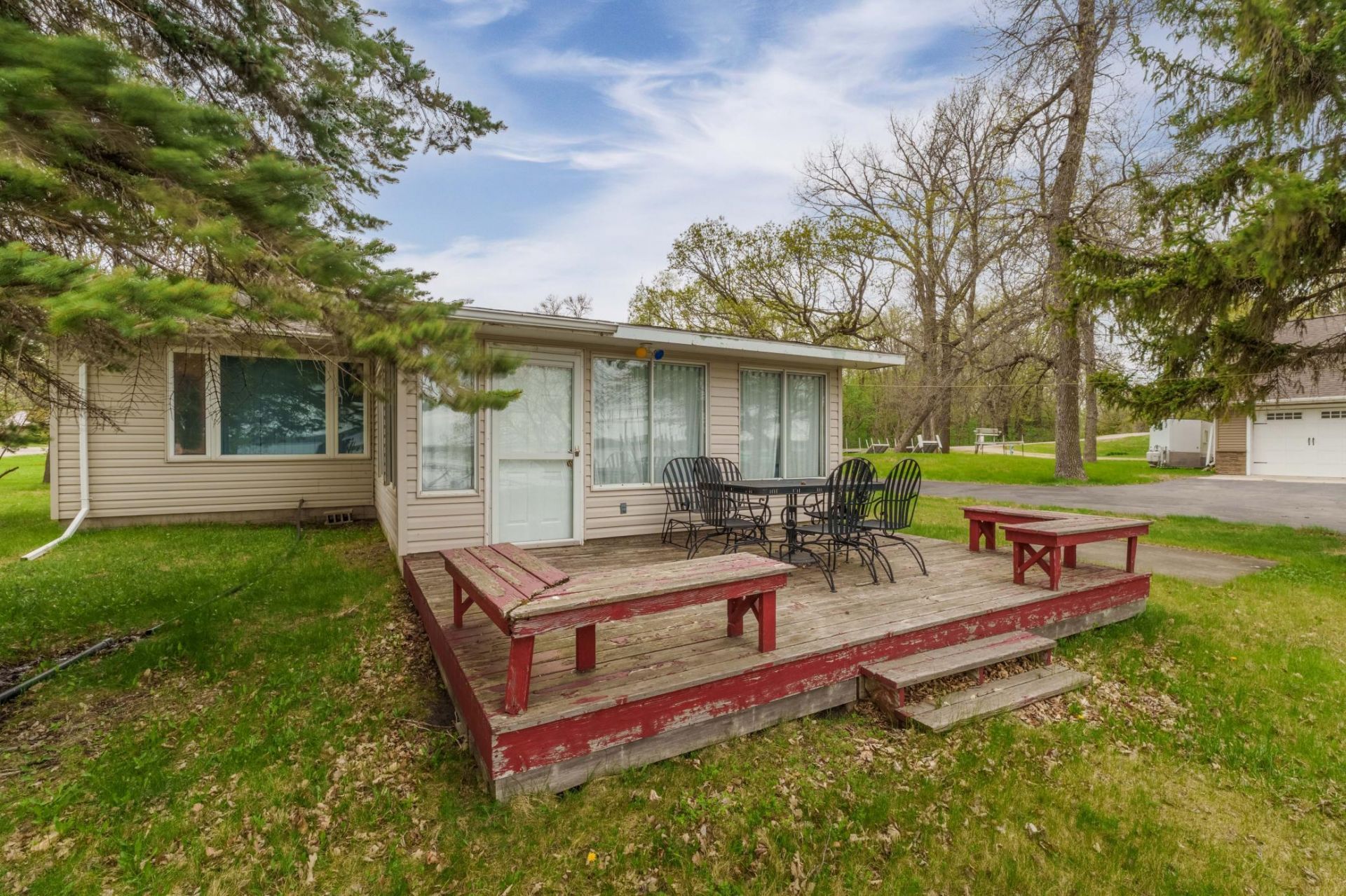22465 Seifert Beach Road  primary photo