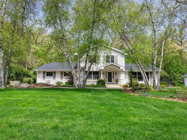 4742 Gaywood Drive, Minnetonka, MN 55345