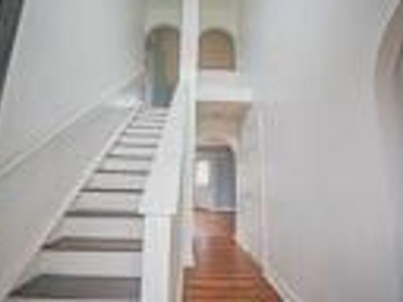 3290 Beagle Boulevard , Columbus, OH 43232 Photo 1