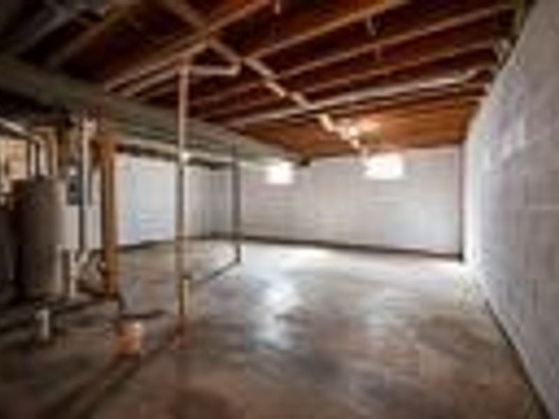 3290 Beagle Boulevard , Columbus, OH 43232 Photo 29