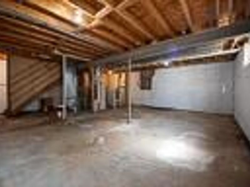 3290 Beagle Boulevard , Columbus, OH 43232 Photo 31