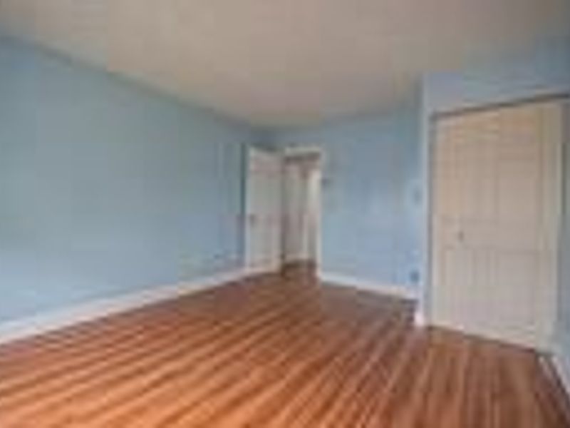 3290 Beagle Boulevard , Columbus, OH 43232 Photo 6