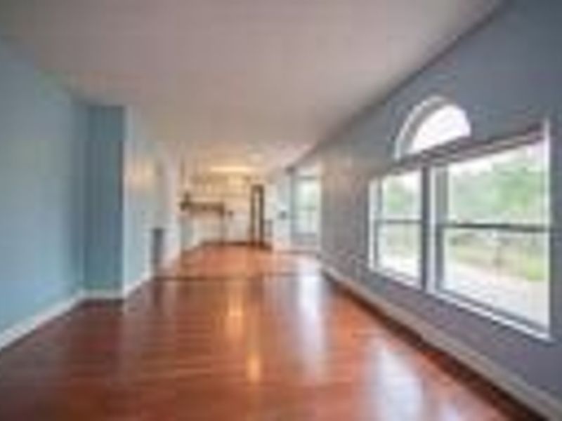 3290 Beagle Boulevard , Columbus, OH 43232 Photo 7