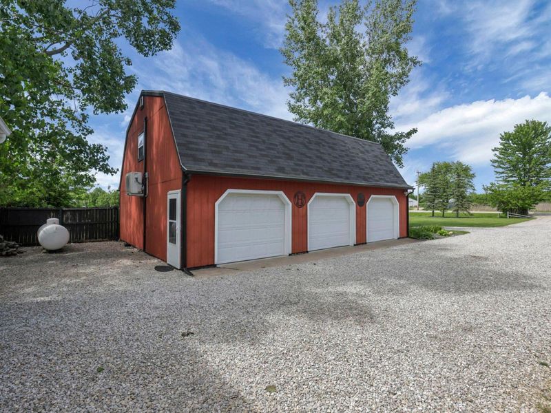 21165 Raymond Road, Marysville, OH 43040 Photo 51