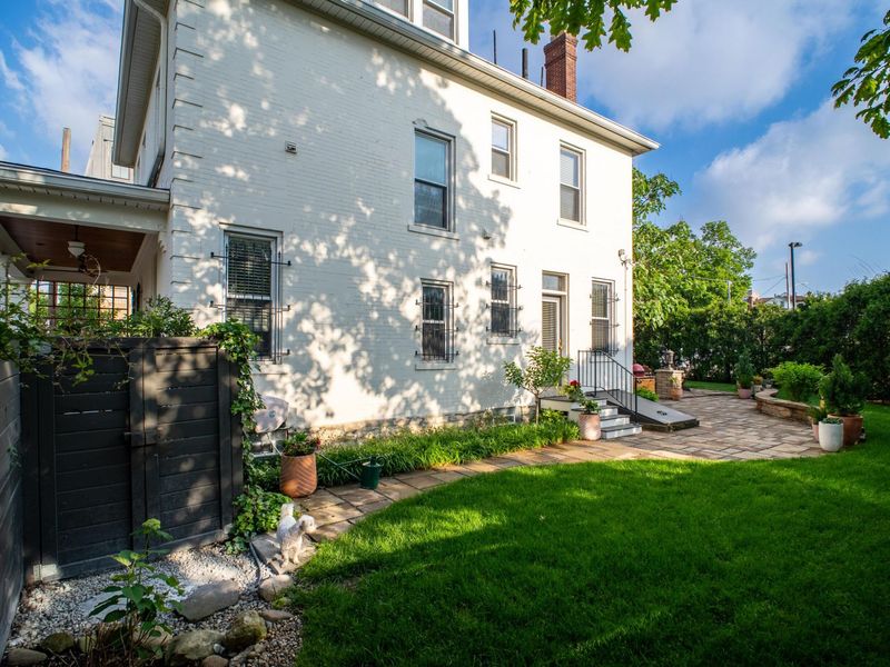 946 Oak Street , Columbus, OH 43205 Photo 32