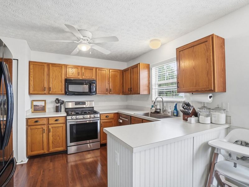2276 Salbuck Avenue , Hilliard, OH 43026 Photo 9