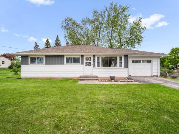 311 Washington AVENUE, Fredonia, WI 53021