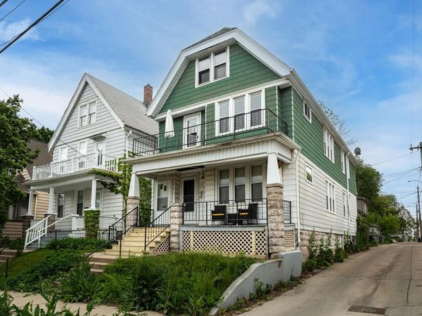 719 E Chambers STREET, Unit 721, Milwaukee, WI 53212