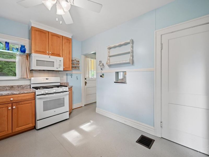 4281 Boomer Road, Green Township, OH 45247 Photo 10