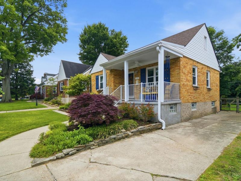 7137 Silvercrest Drive, Sycamore Township, OH 45236 Photo 3