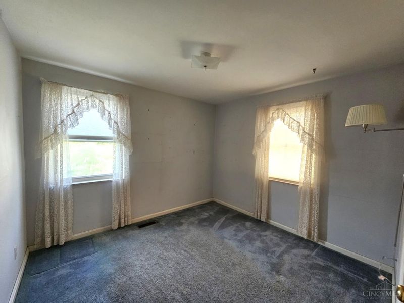 1725 Norcol Lane, North College Hill, OH 45231 Photo 13