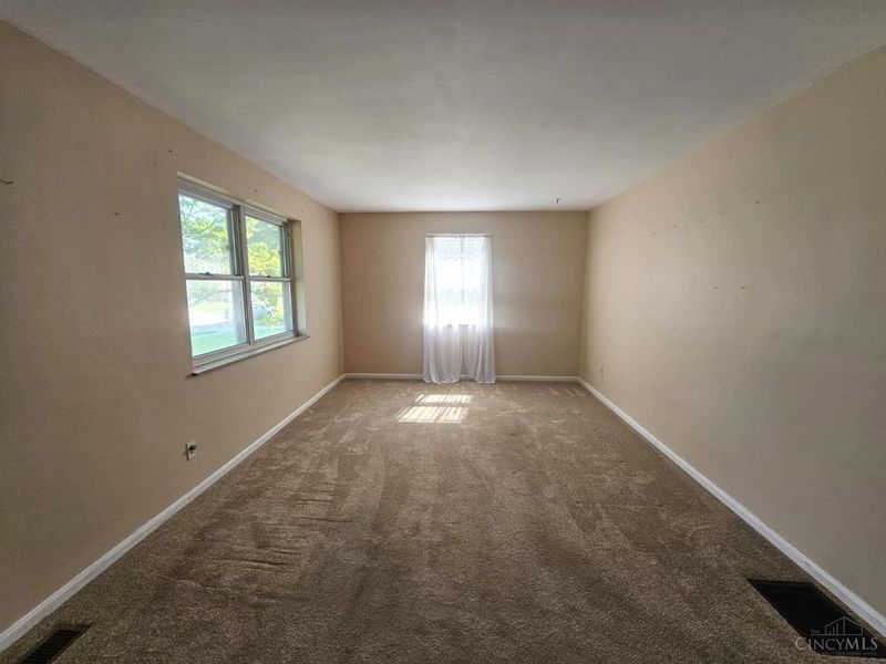 1725 Norcol Lane, North College Hill, OH 45231 Photo 8