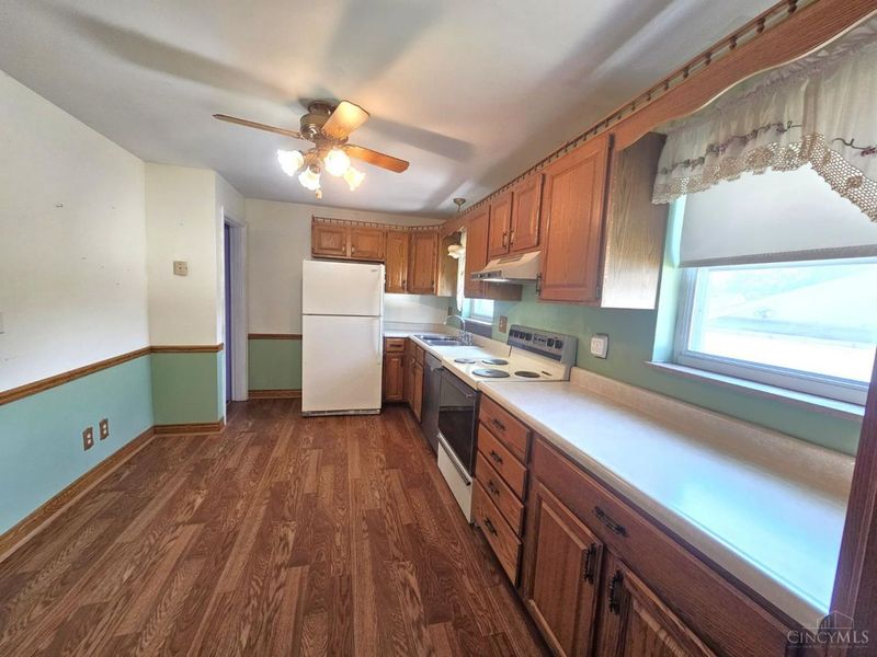 1725 Norcol Lane, North College Hill, OH 45231 Photo 9