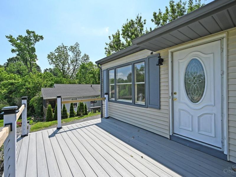 585 Brantner Lane, Union Twp, OH 45244 Photo 6