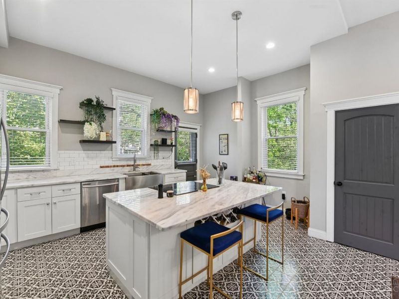 4132 Mad Anthony Street, Cincinnati, OH 45223 Photo 8