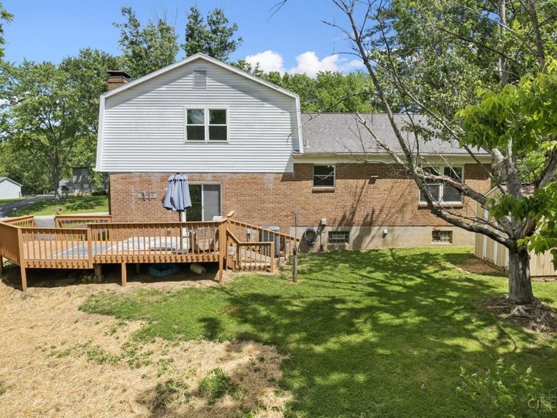 1073 Marla Drive, Milford, OH 45150 Photo 11