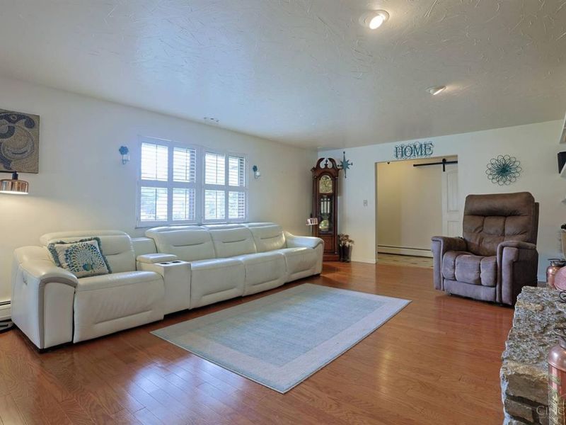 6585 Bridgetown Road, Green Township, OH 45248 Photo 7