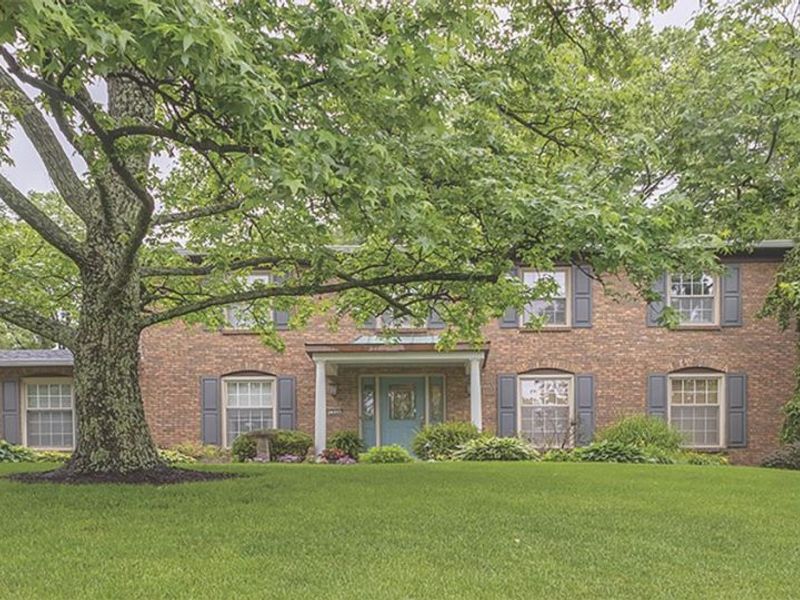 7926 Blairhouse Drive, Anderson Twp, OH 45244 Photo 2