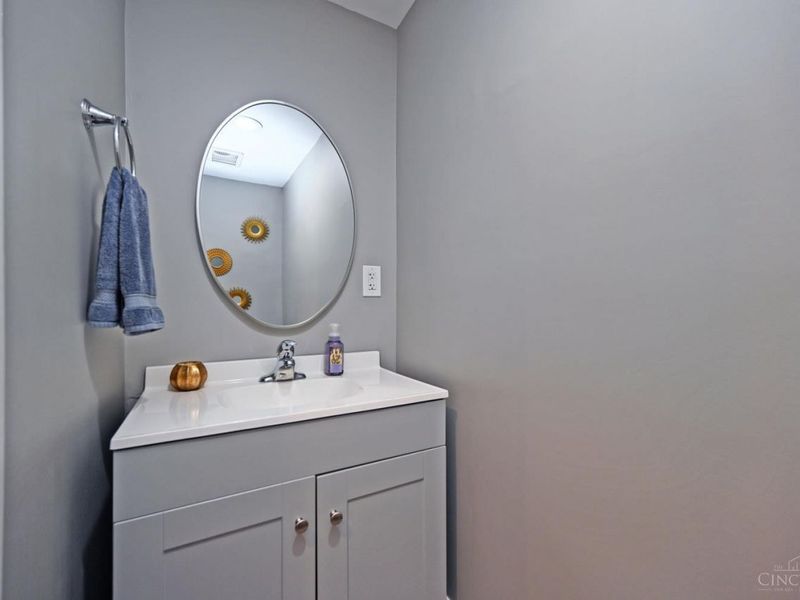 3423 Algona Place, Cincinnati, OH 45207 Photo 16