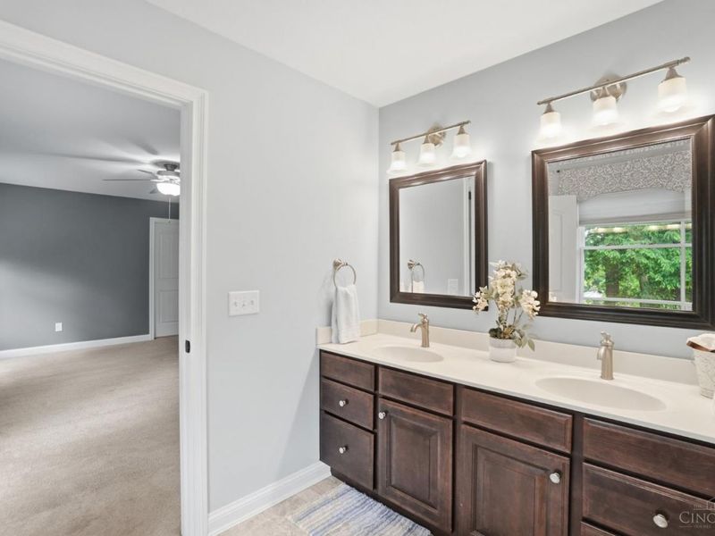 4643 Whispering Oak Trail, Cincinnati, OH 45247 Photo 42