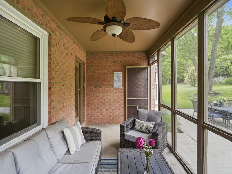 8680 Rupp Farm Drive, West Chester, OH 45069 Photo 11