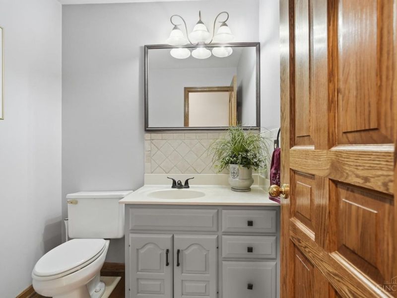 8680 Rupp Farm Drive, West Chester, OH 45069 Photo 14