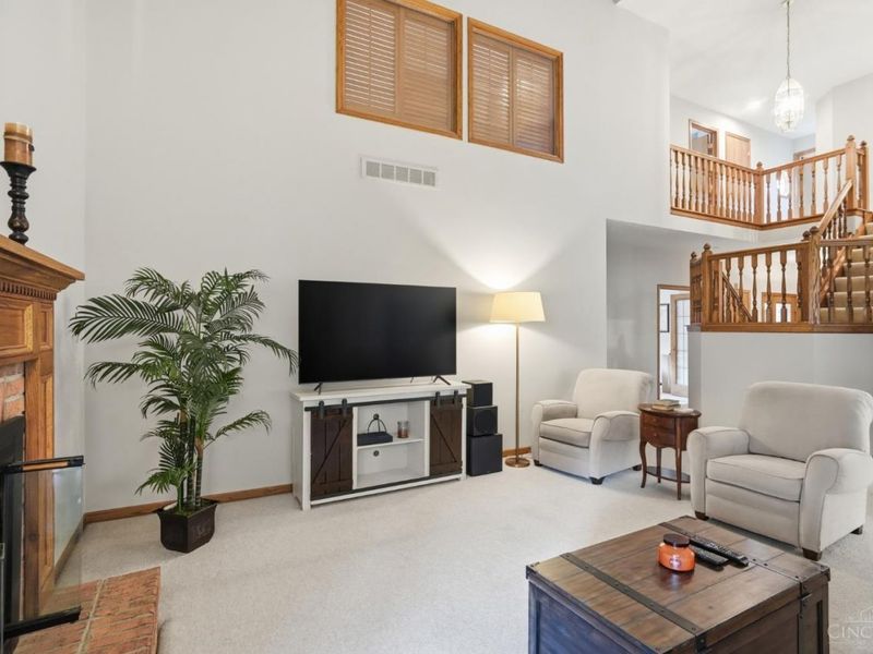 8680 Rupp Farm Drive, West Chester, OH 45069 Photo 8
