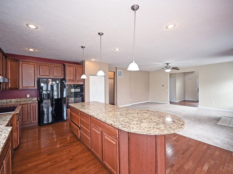 940 Sleepy Hollow Drive, Monroe, OH 45050 Photo 12