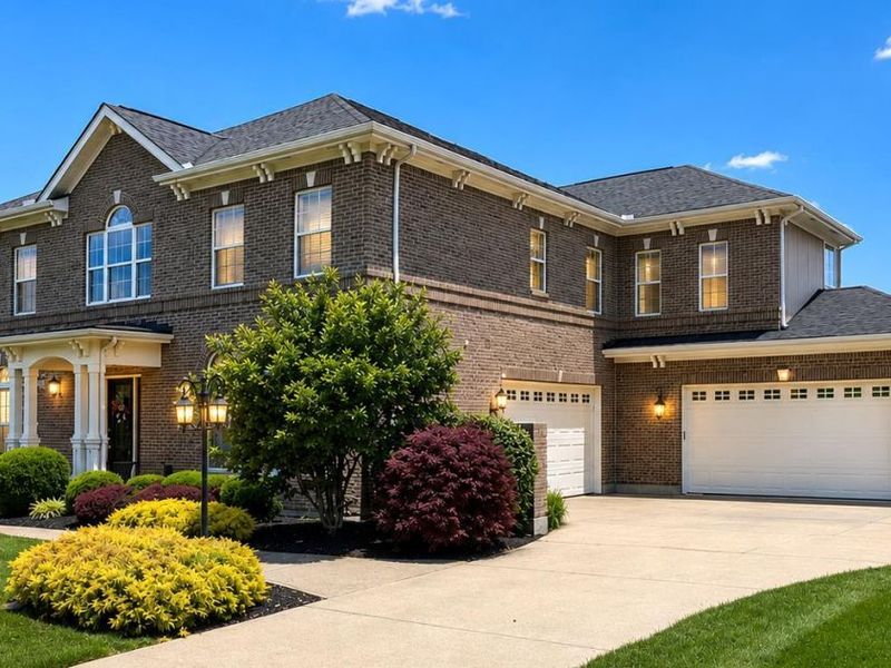 2325 Estate Ridge Drive, Cincinnati, OH 45244 Photo 1