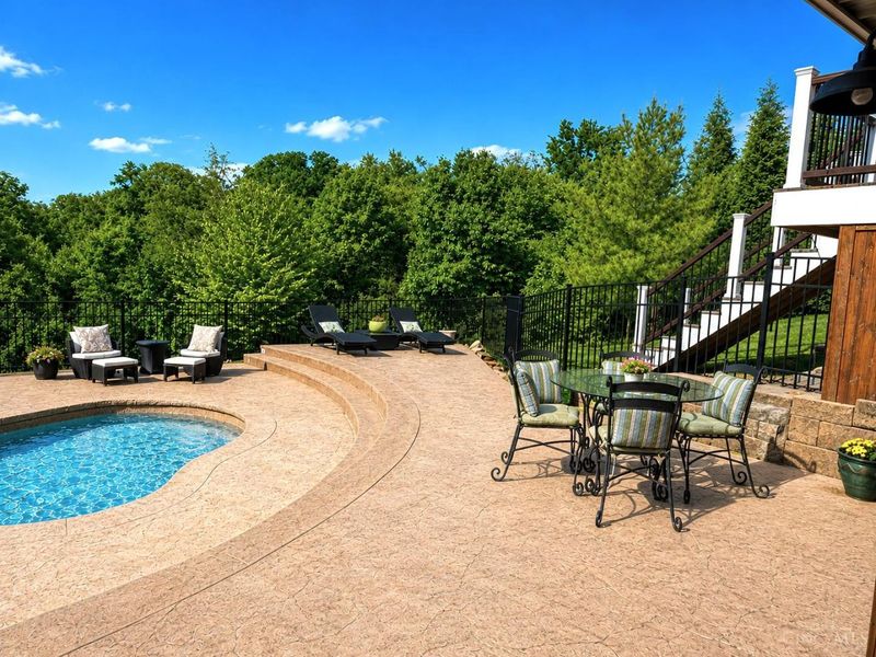 2325 Estate Ridge Drive, Cincinnati, OH 45244 Photo 65